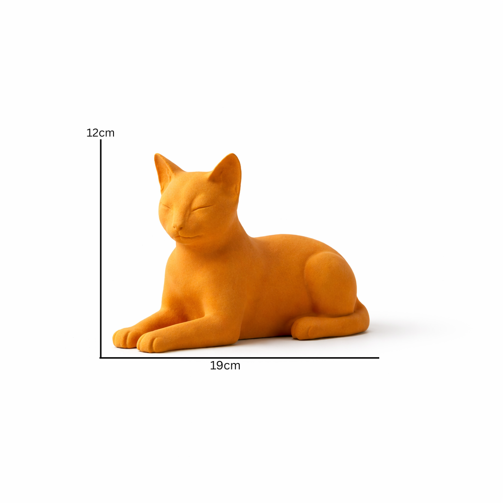 Minimalist Reclining Cat Figurine – Modern Decorative Sculpture for Home & Desk